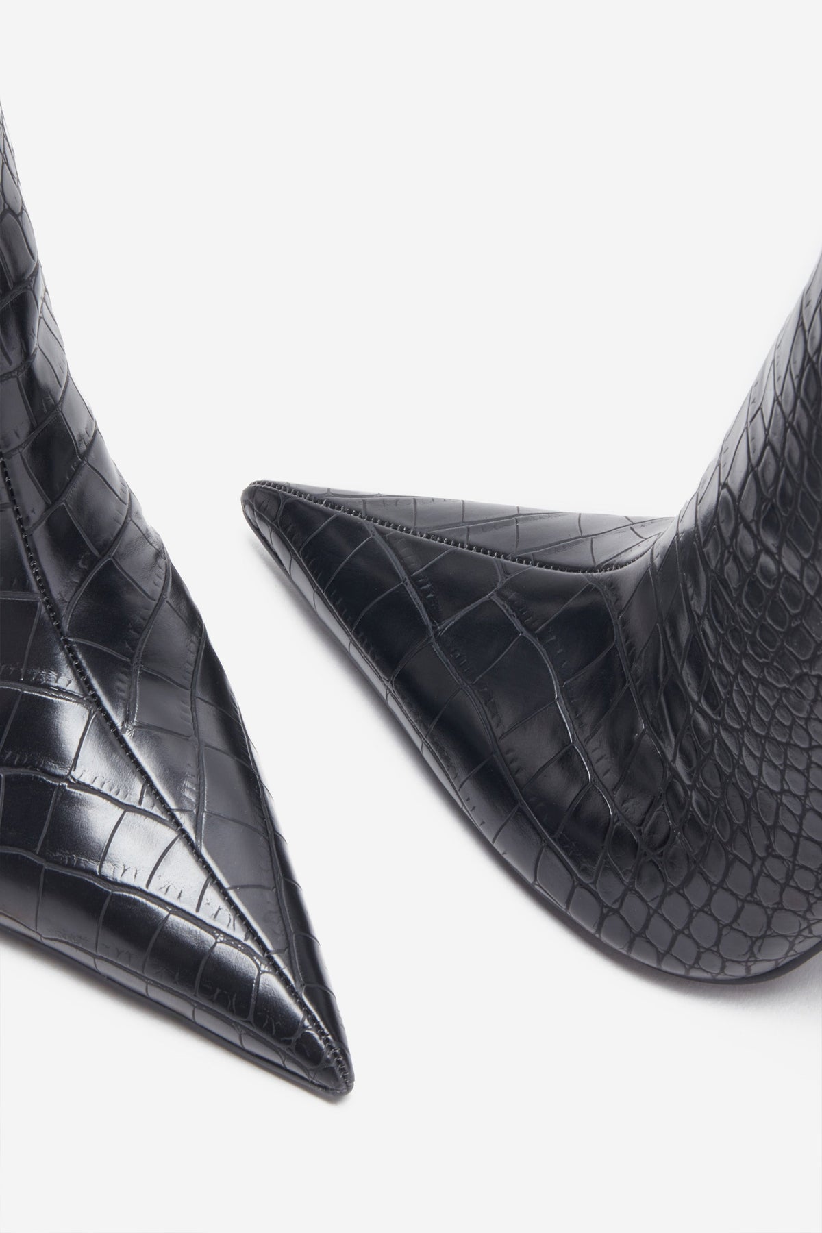 Over It | Bottes noires croc montant aux genoux à bouts pointus