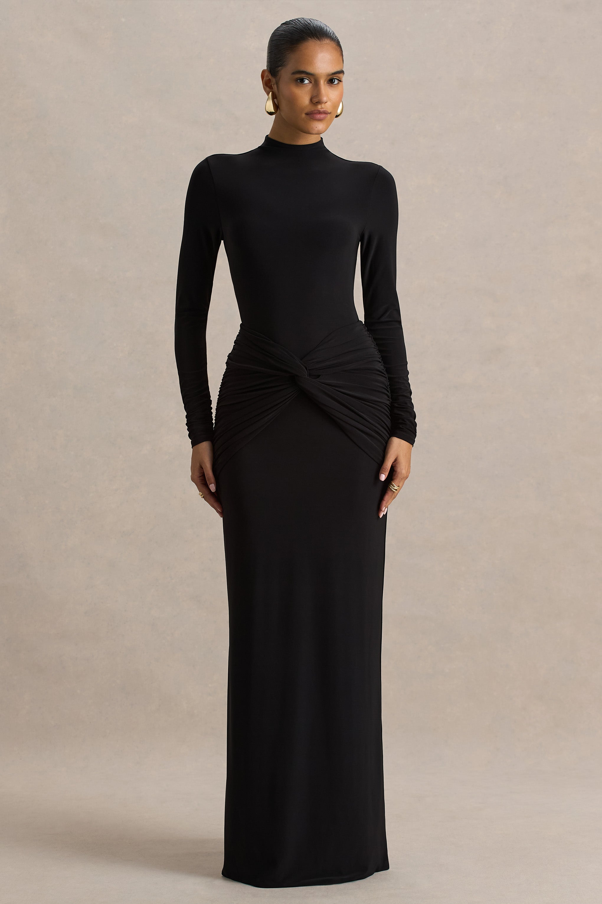 Alula | Black High-Neck Maxi Dress With Twist Detail – Club L
