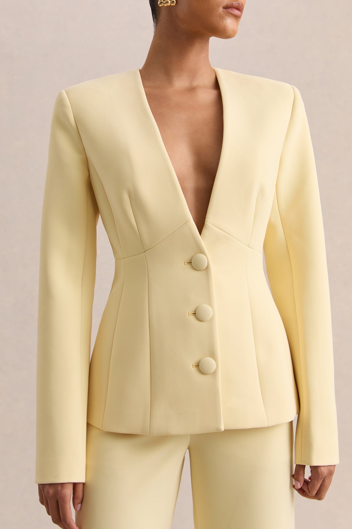 ECM_HR_CL136845121---Rosalina-_-Lemon-Extreme-Plunge-Neck-Tailored-Blazer-03.jpg