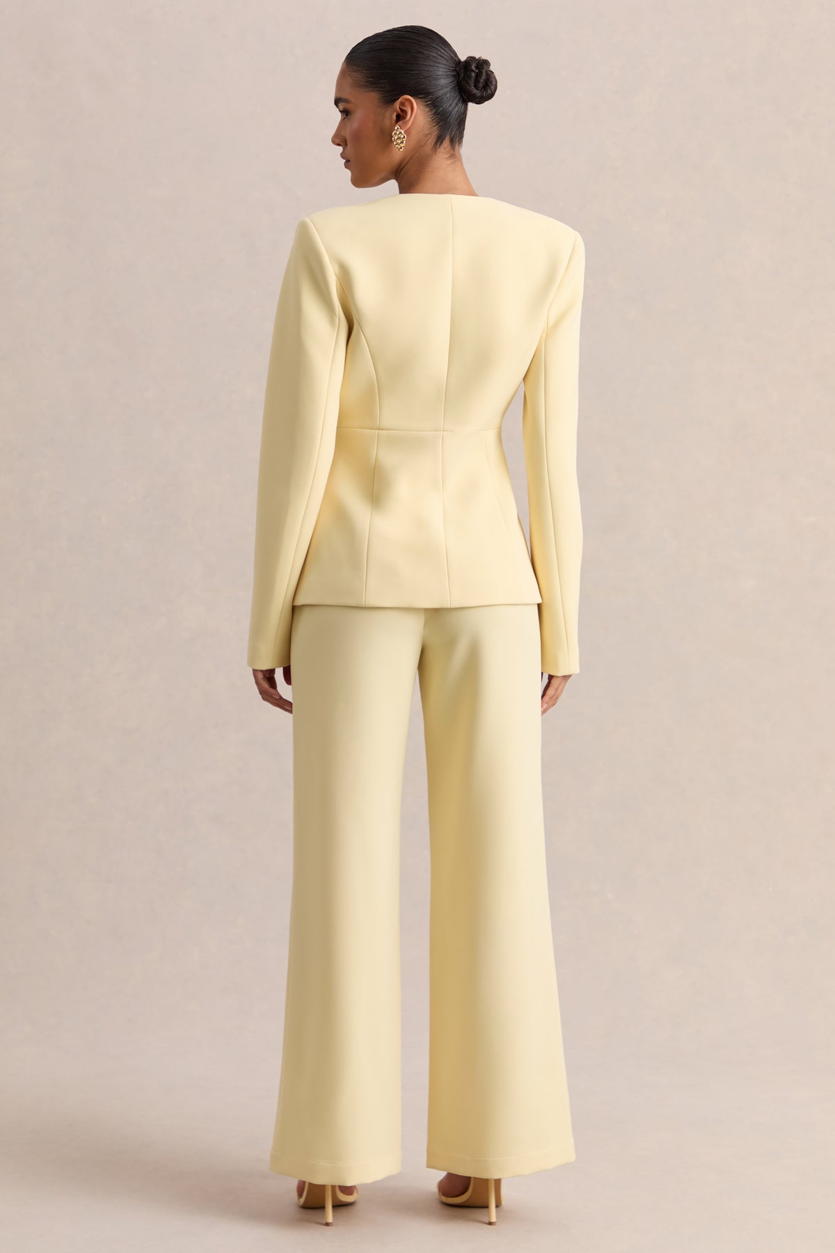 ECM_HR_CL136845121---Rosalina-_-Lemon-Extreme-Plunge-Neck-Tailored-Blazer-05.jpg