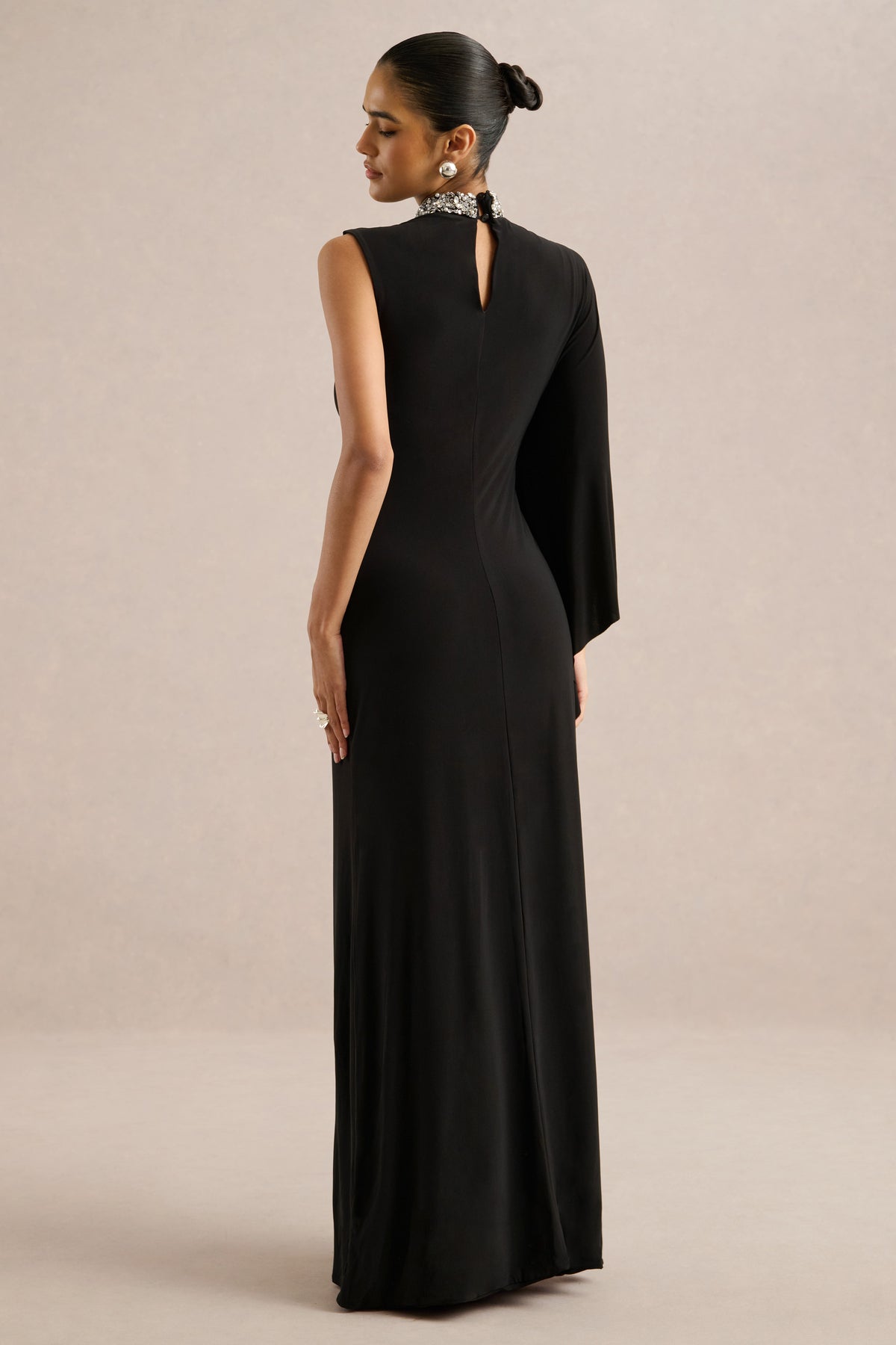 ECM_HR_CL136995002 - Oriana _ Black Embellished High-Neck Maxi Dress With One-Cape Sleeve5.jpg