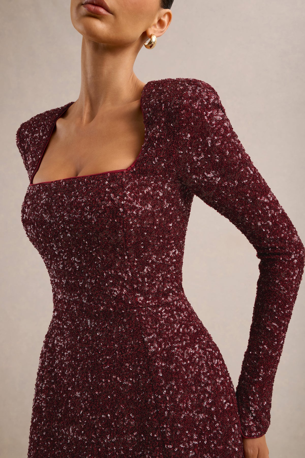 ECM_HR_CL137000102 - Invite _ Burgundy Sequin Square Neck Long Sleeve Tulip Mini Dress4.jpg