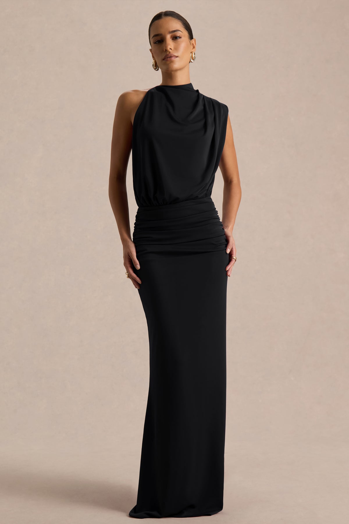 ECM_HR_CL137014001---Umaira-Black-High-Neck-Maxi-Dress-04.jpg