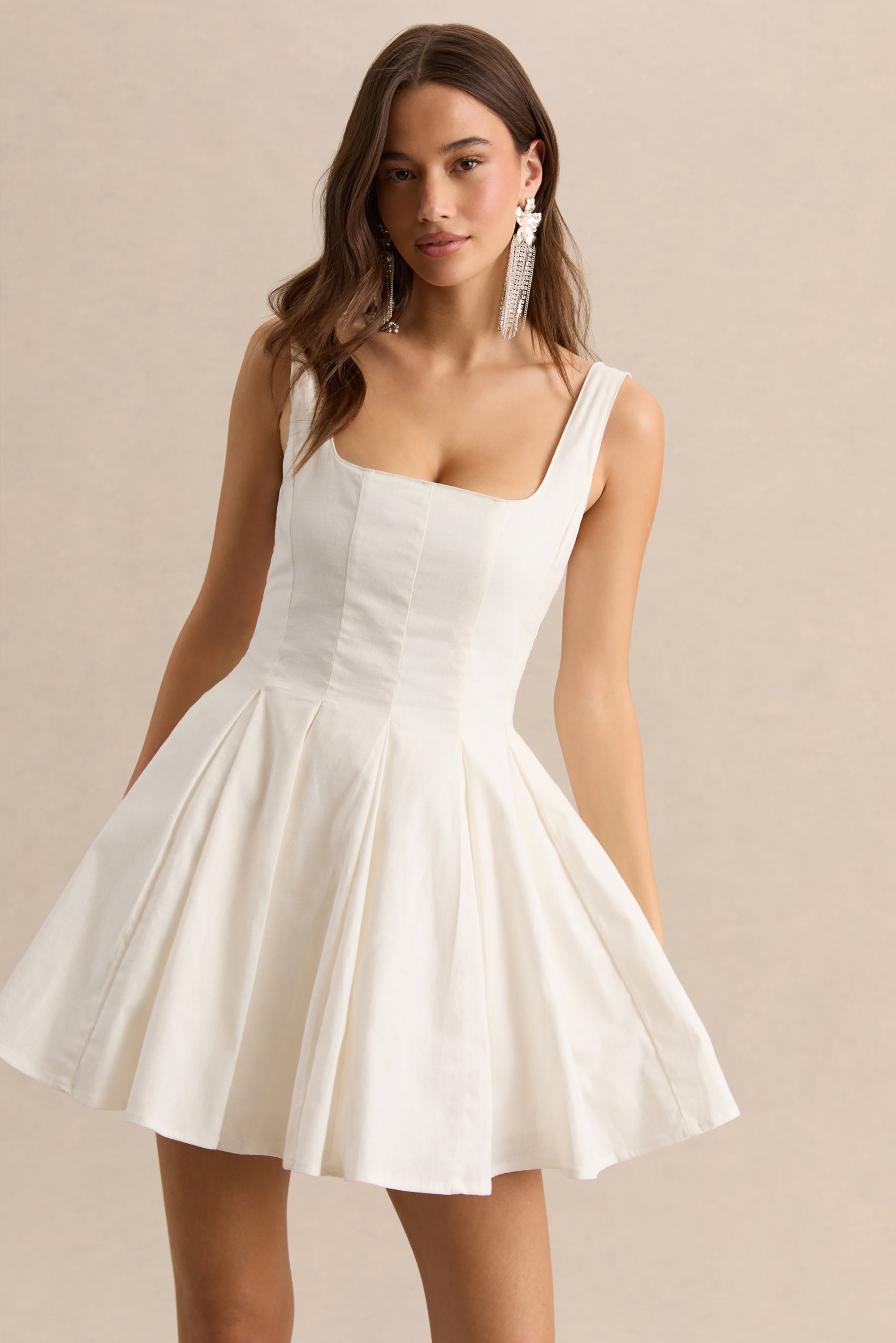 ECM_HR_CL137198110---Brioria---White-Square-Neck-Skater-Mini-Dress-03.jpg