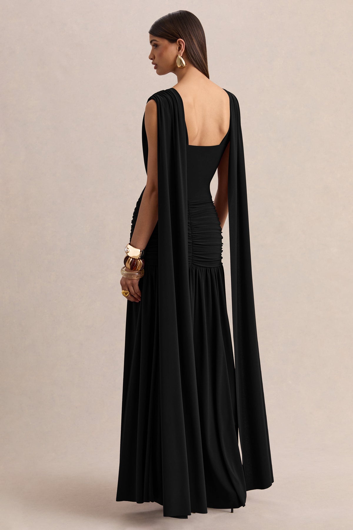 CL13729900106_ECM_HR_CL137299001_-_Amelisse___Black_Plunge-Neck_Maxi_Dress_With_Ruched-Detailing_05