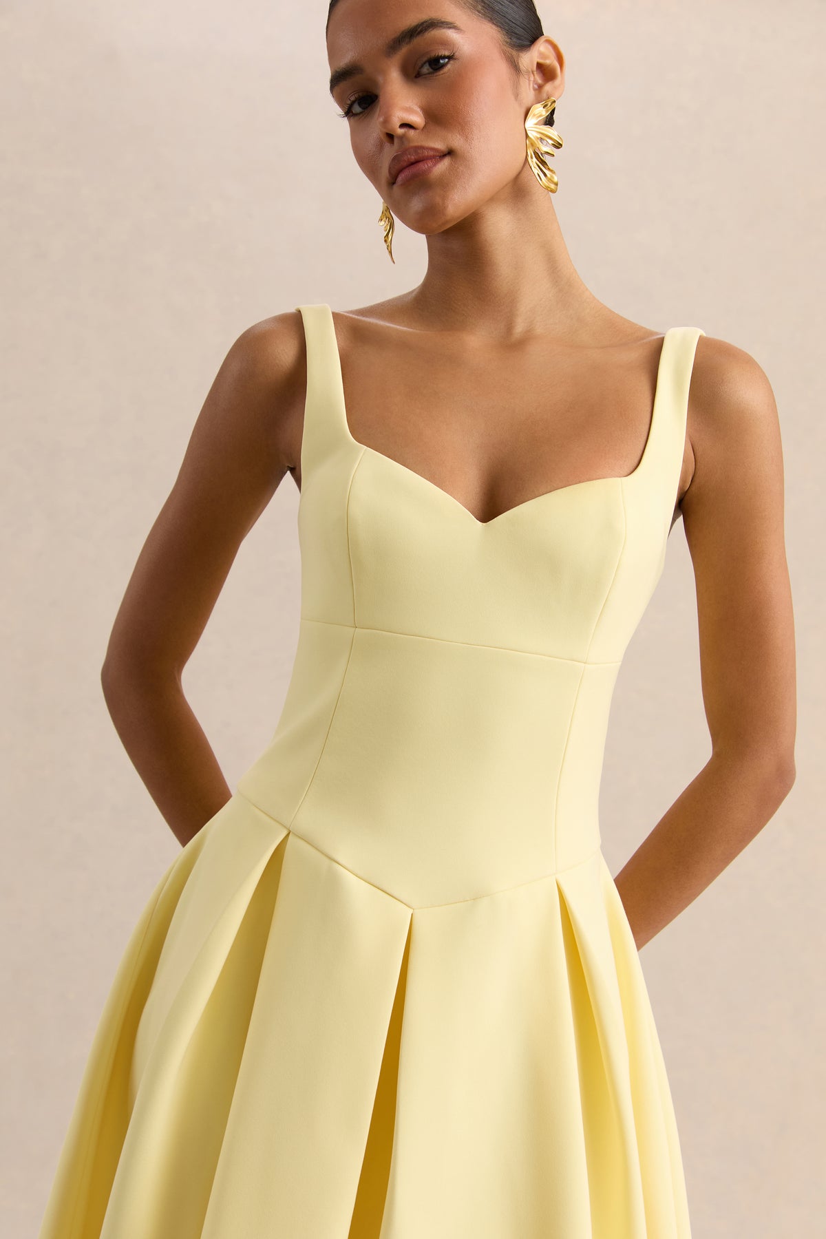 ECM_HR_CL137455121 - Greta - Lemon Sweetheart-Neck Midi Dress 02.jpg