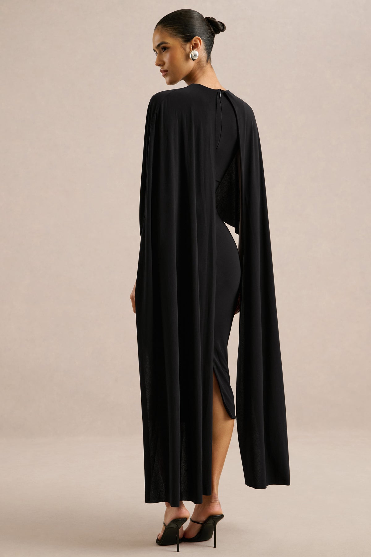 ECM_HR_CL137525001 - Kalani _ Black Crew-Neck Midi Dress With Cape-Sleeves5.jpg