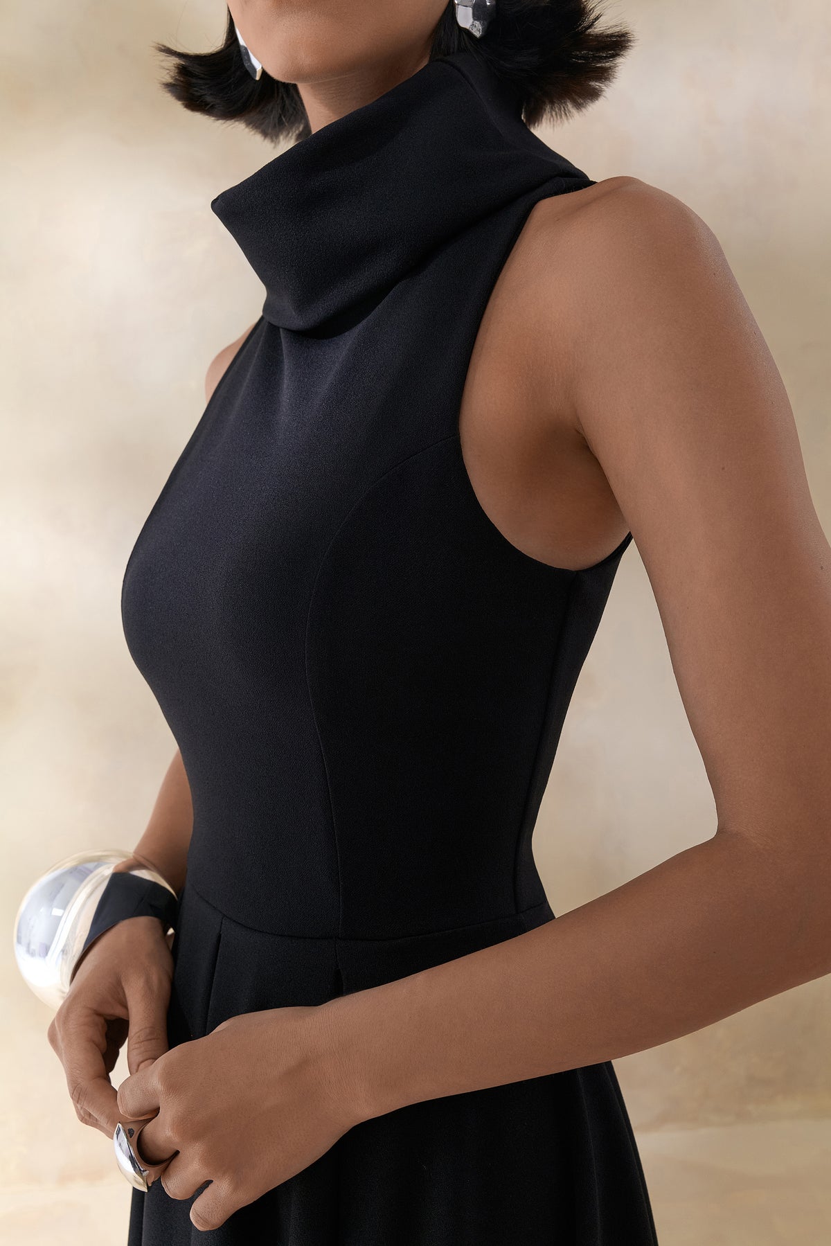 Exclusivity Black High-Neck Midi Dress – Club L London