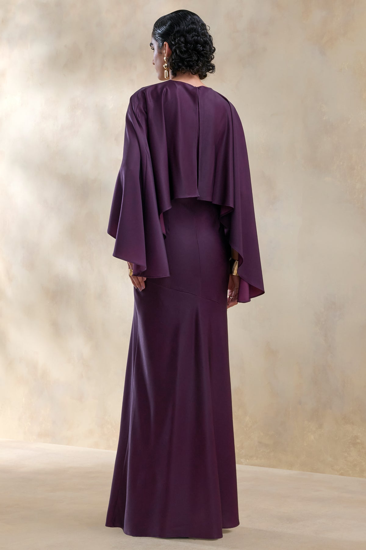 ECM_HR_CL137670090---Vanthea-_-Dark-Plum-Satin-Round-Neck-Maxi-Dress-With-Cape-Sleeves-2.jpg