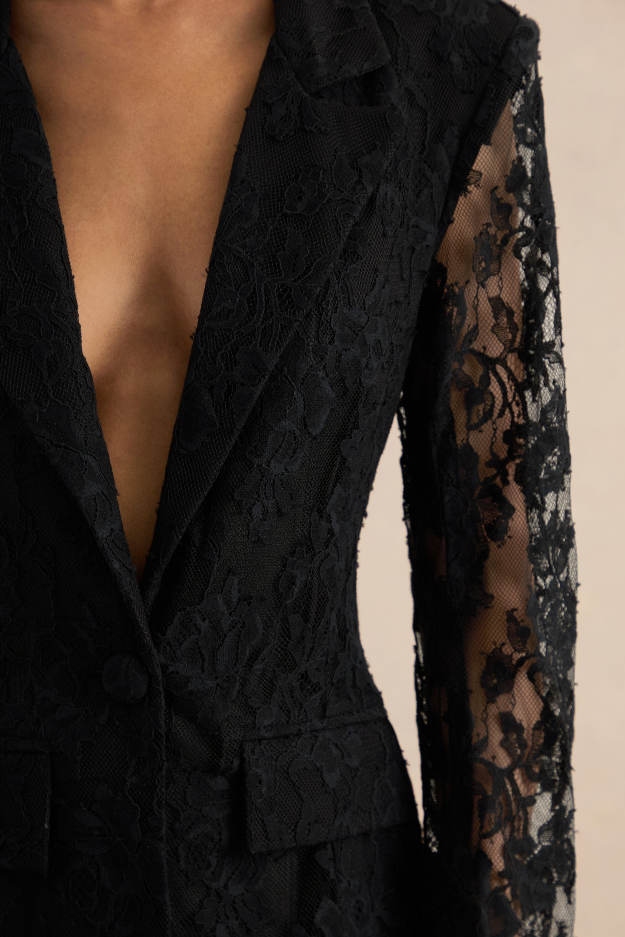 Vergia Black Lace Tailored-Blazer CL137796001 _ viloria lace black trousers CL137795001_ 53.jpg