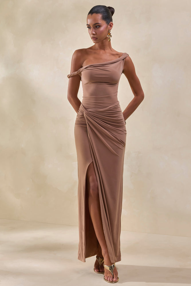 Idris Brown Twisted Waist Maxi Skirt With Front Split – Club L