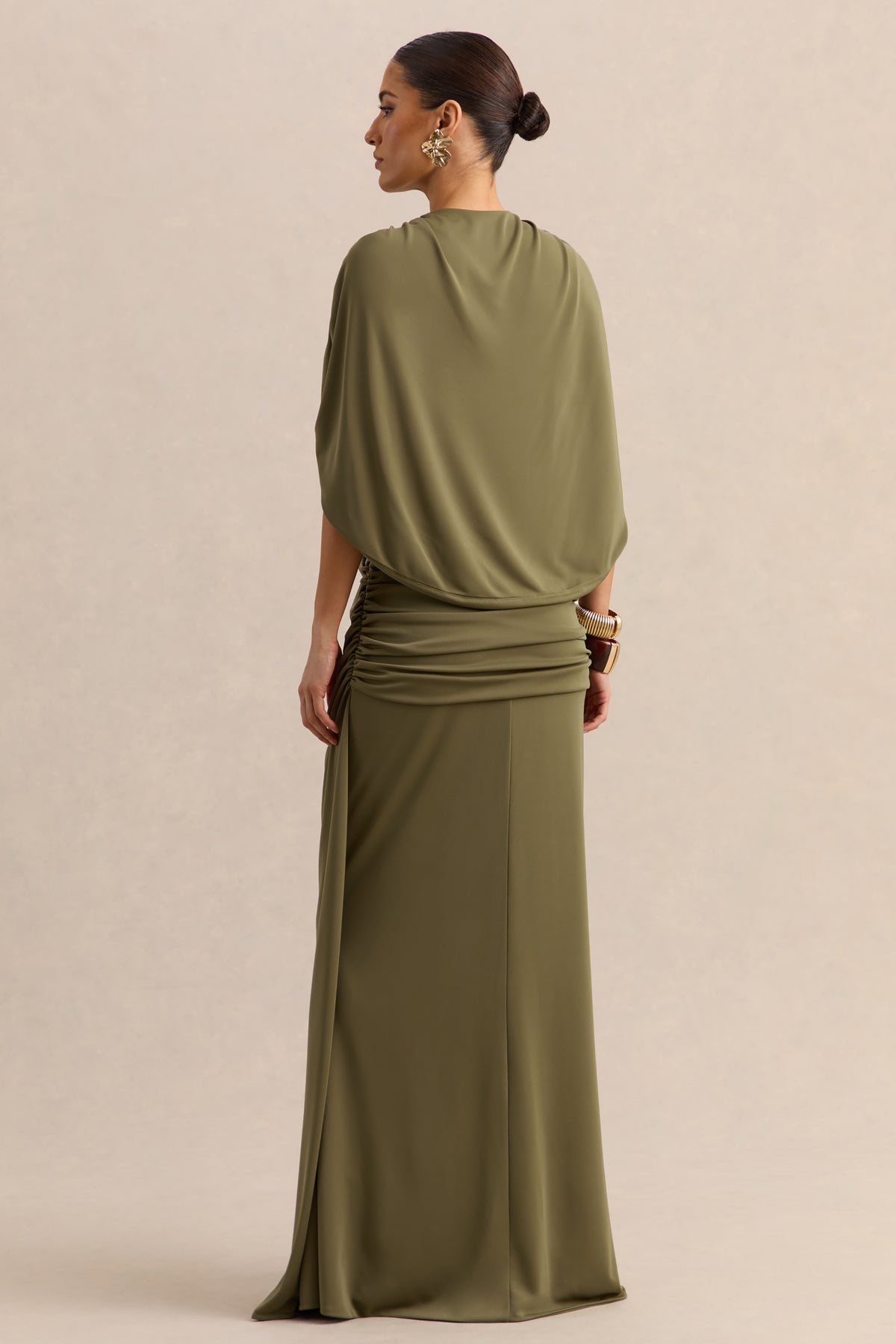 ECM_HR_CL137870031-Marisea-Green-Plunge-Neck-Maxi-Dress-With-Cape-Sleeves_02.jpg