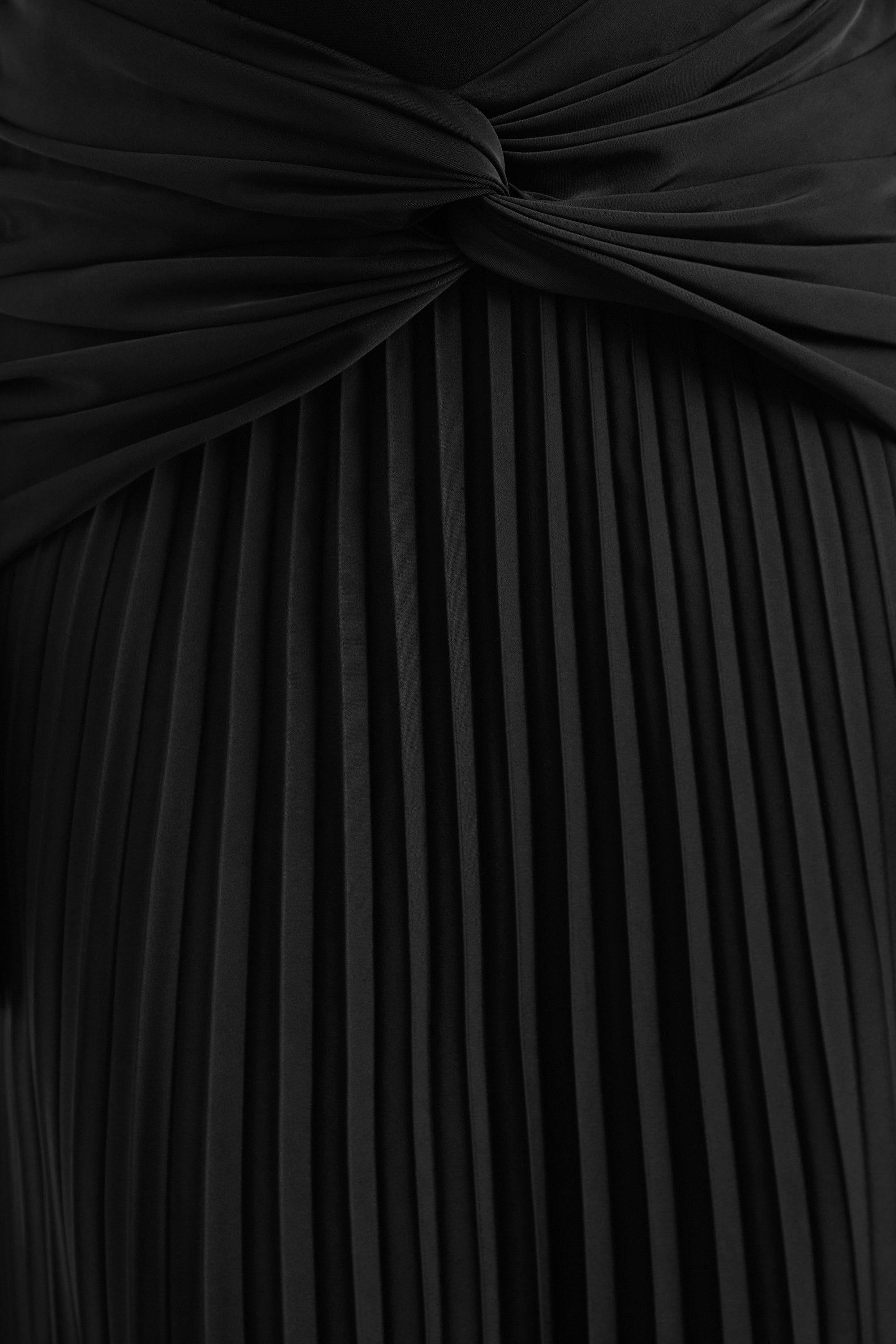 ECM_HR_CL137963001 - Galisse _ Black Satin Maxi-Skirt With Gathered-Detailing + ECM_HR_CL137961001 - Genevia _ Black Halter Neck Bodysuit 5.jpg