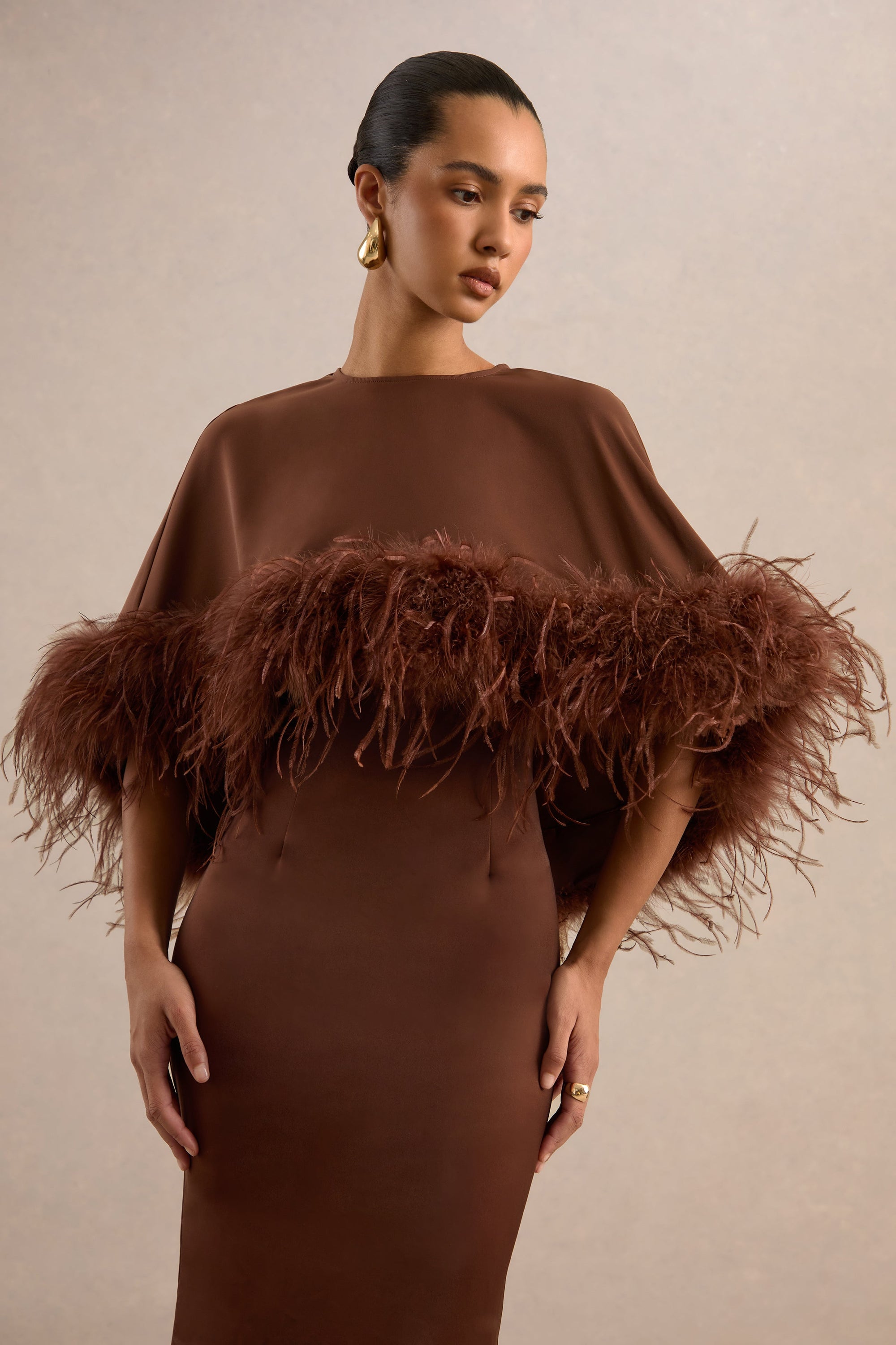 CL13800702106_CL138007021_Tervessa_Brown_Satin_Wide-Neck_Cape_With_Feather_Trim2_dba97405-dbe0-4766-8fc5-01b4f0724e57