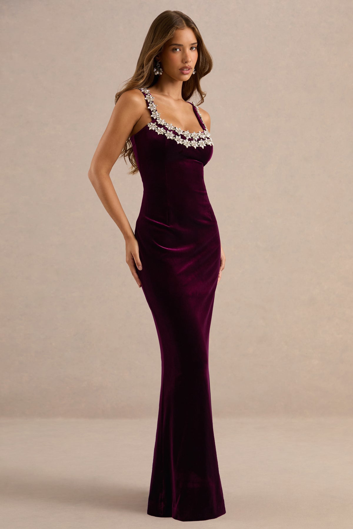 ECM_HR_CL138164102_Eilin Burgundy Velvet Embellished Square-Neck Maxi Dress 40.jpg