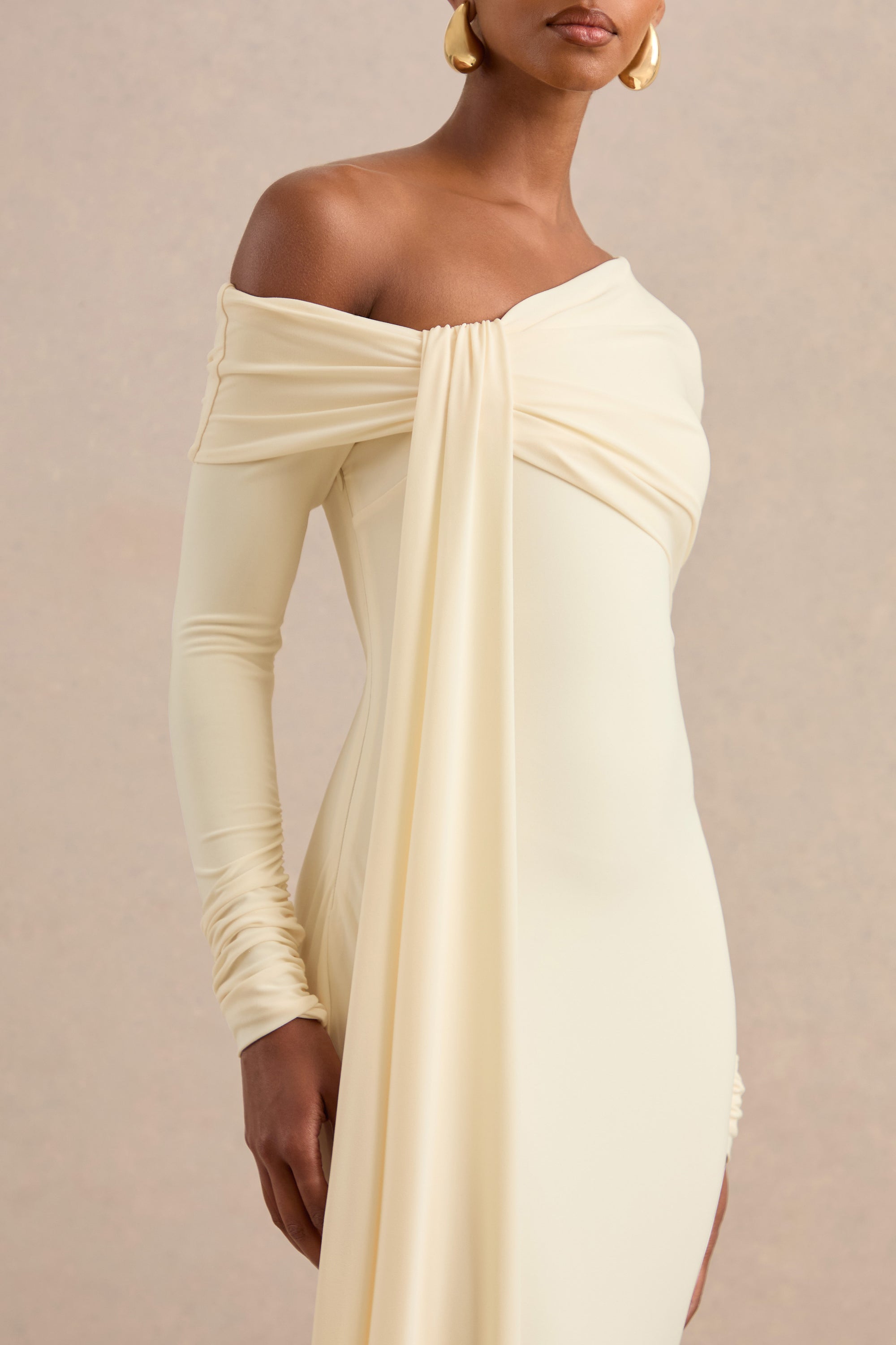 ECM_HR_CL138270111 - Faeryn Cream Asymmetric-Neck Maxi Dress With Gathered Detailing3.jpg