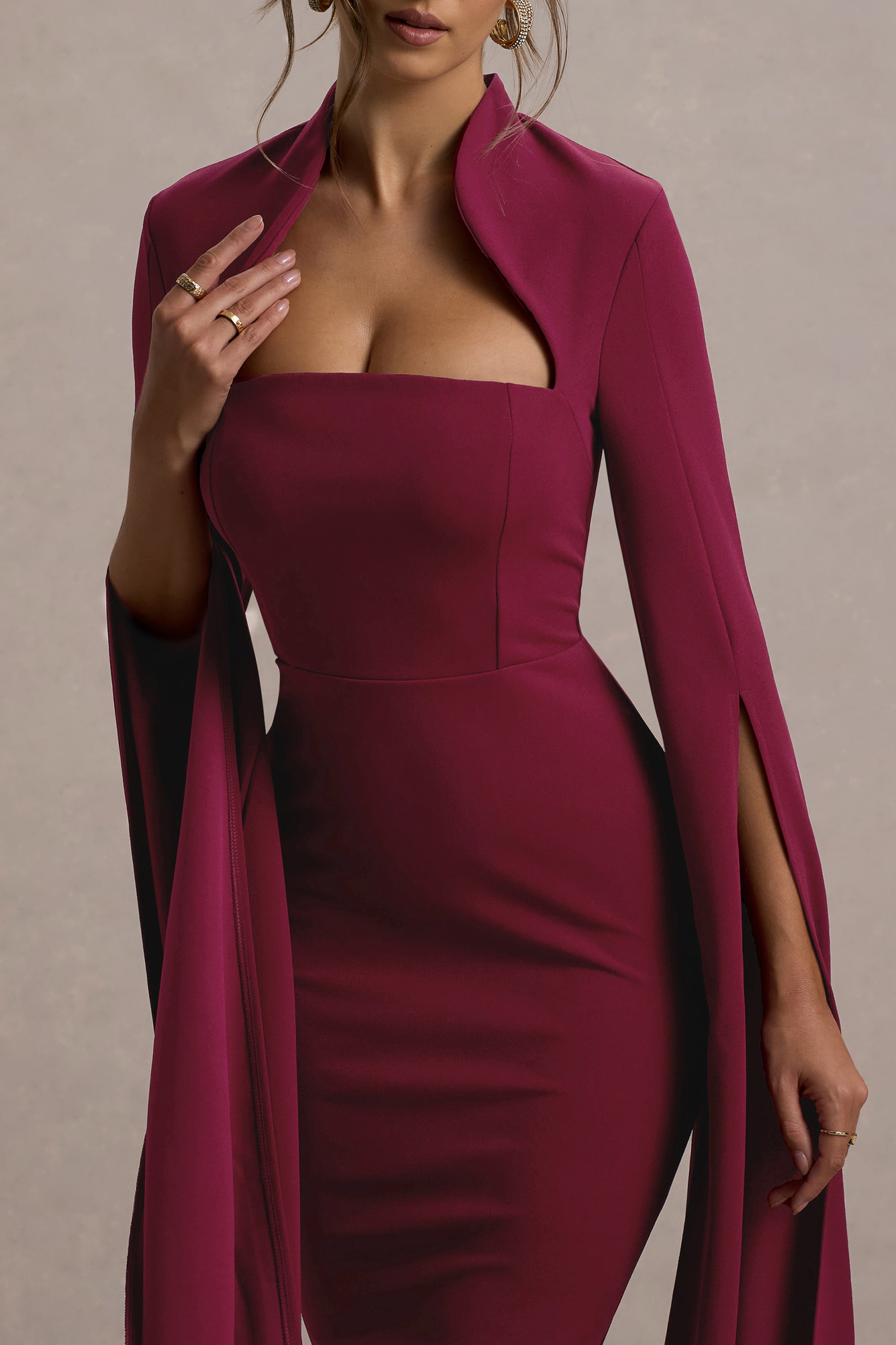 ECM_HR_CL138696101 - Linden  - Berry Bodycon Cape-Sleeve Midi Dress 3.jpg