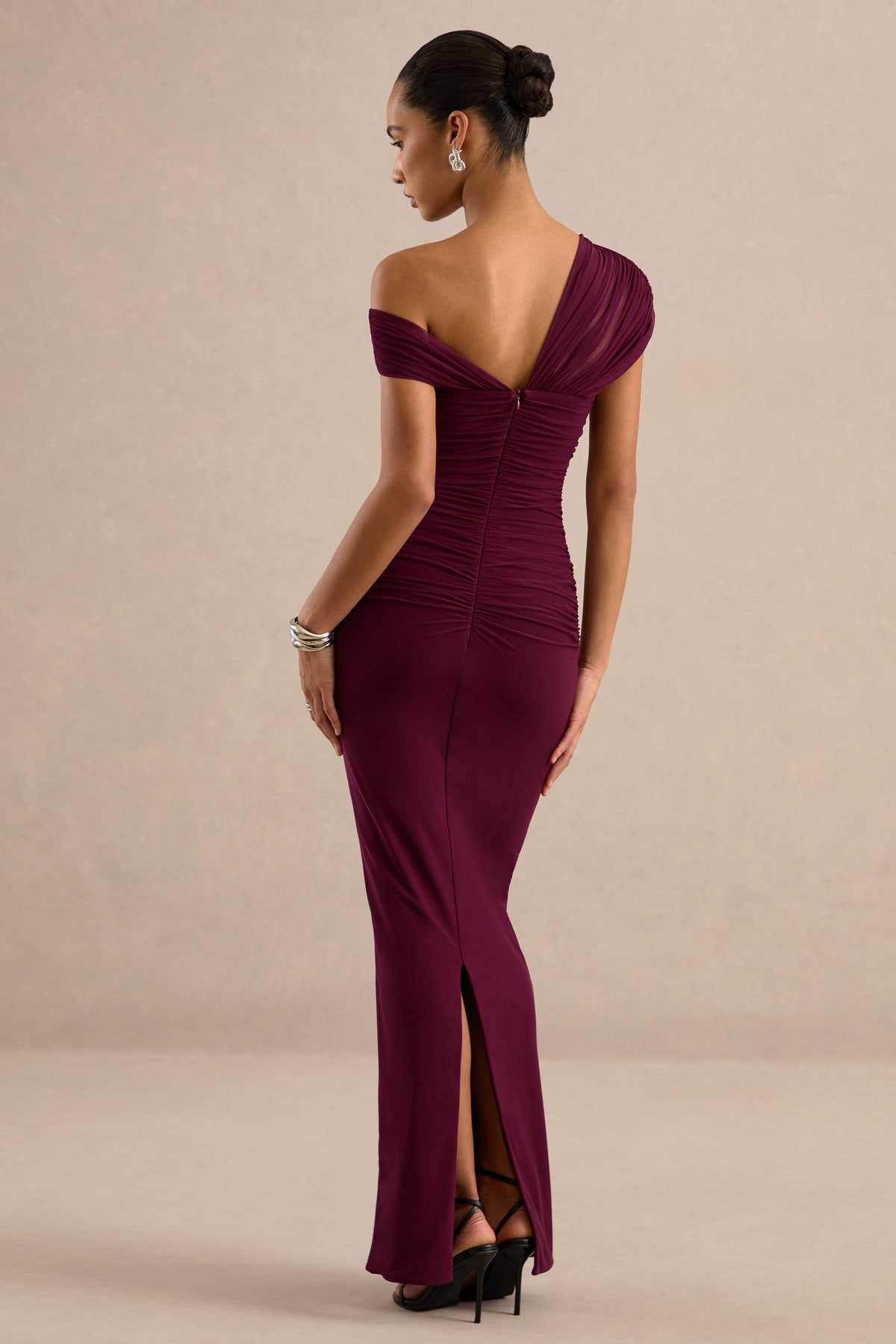 ECM_HR_CL138738102 - Crescentia Burgundy Asymmetric-Neck Maxi Dress5.jpg
