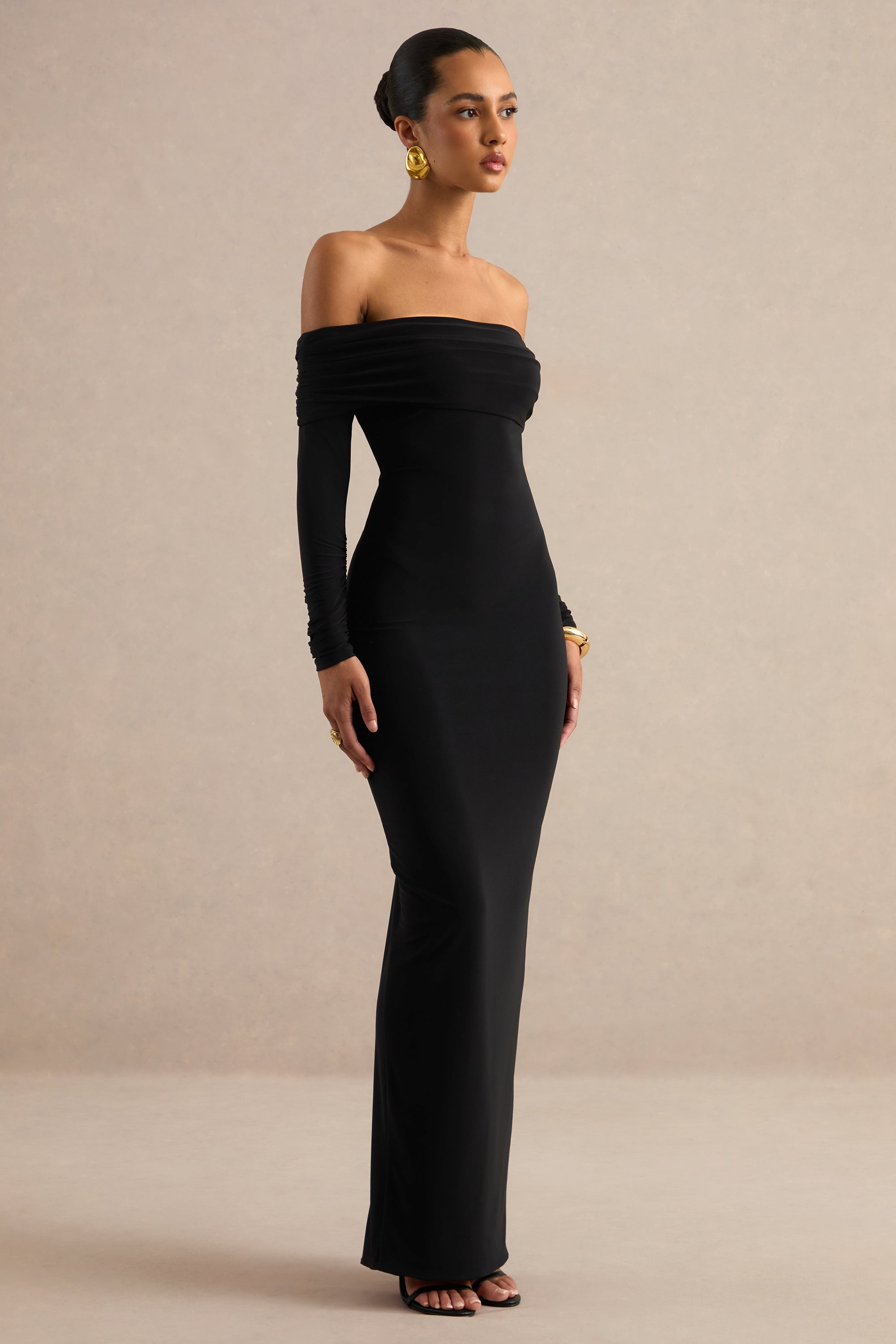 ECM_HR_CL138758001 - Keirae _ Black Bardot-Neck Maxi Dress1.jpg
