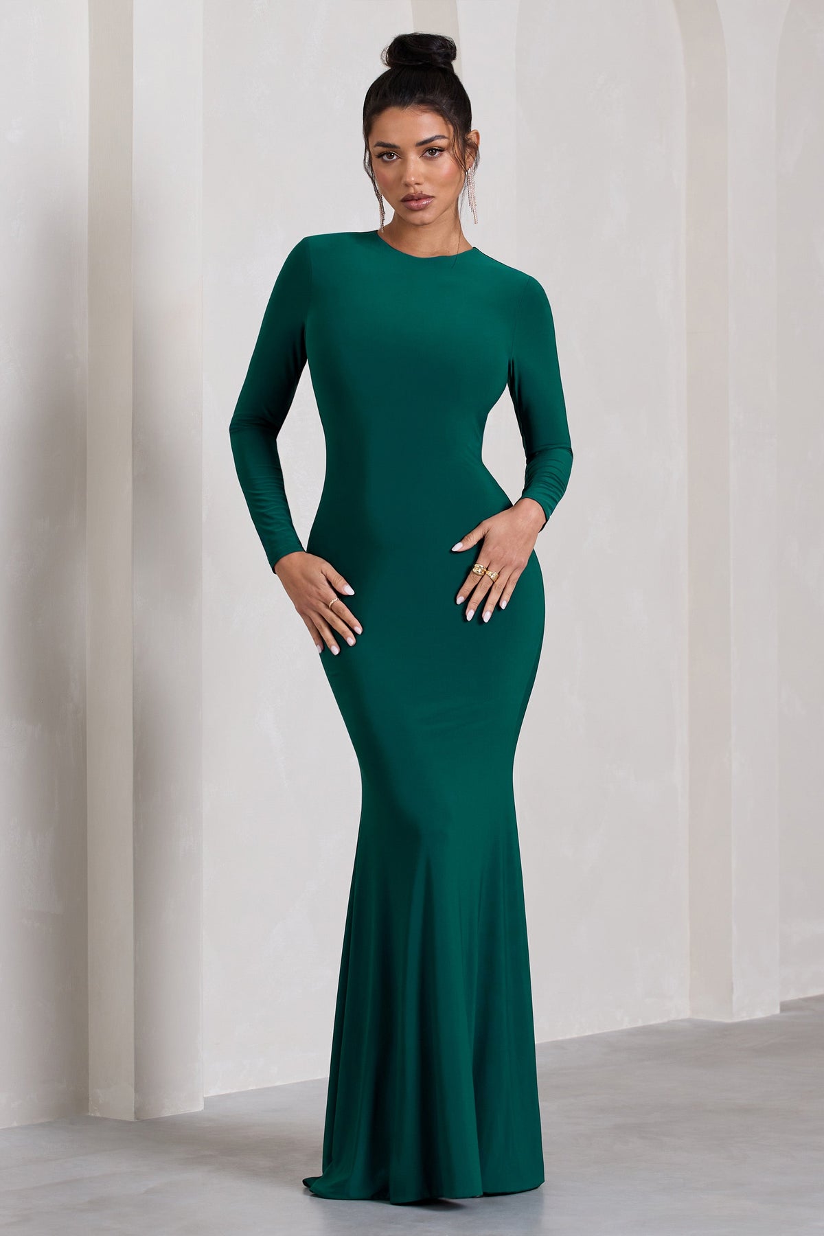 Starring | Bottle Green  Long-Sleeve Backless  Maxi Dress