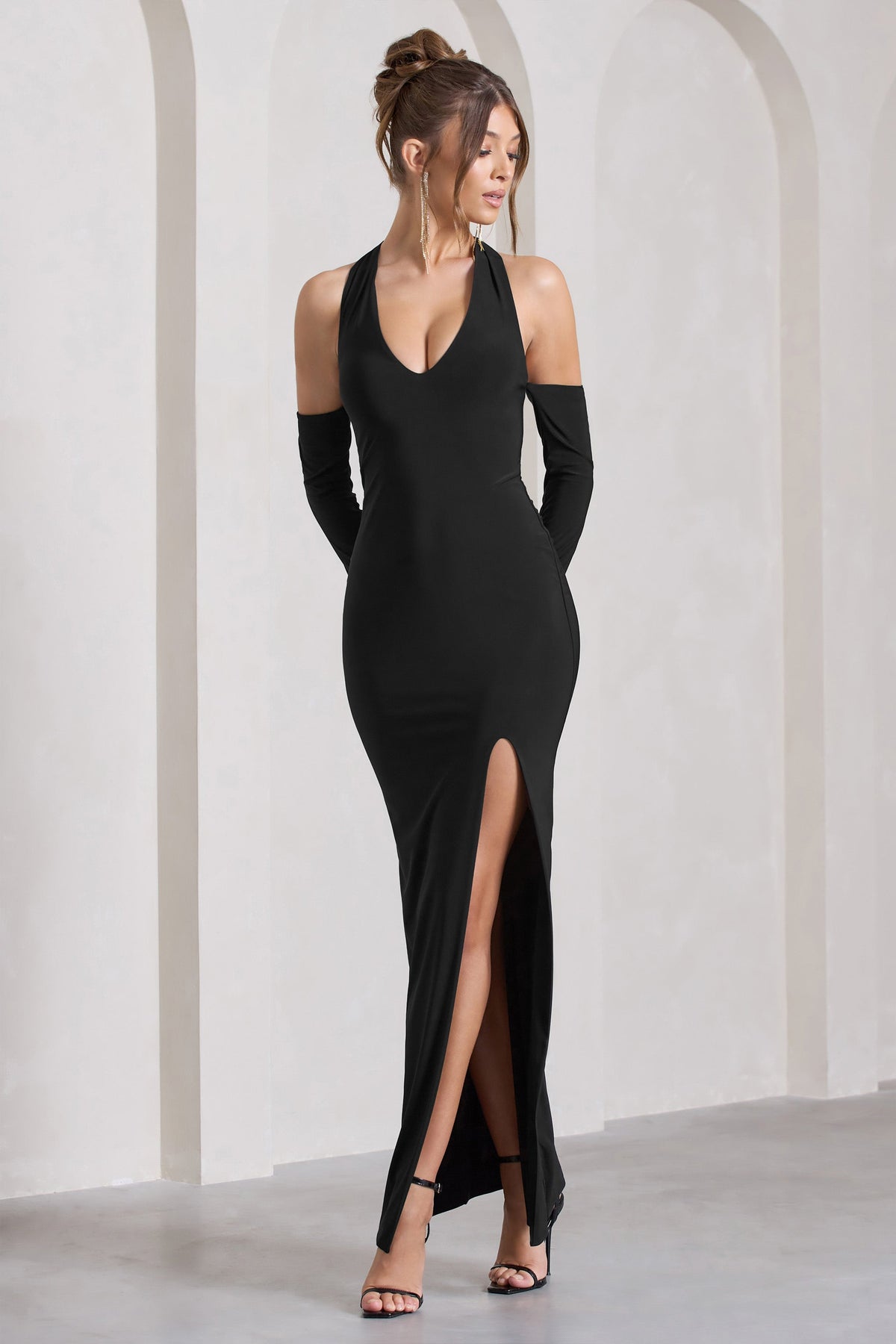 Solana | Black Halter-Neck Long-Sleeve Split Maxi Dress