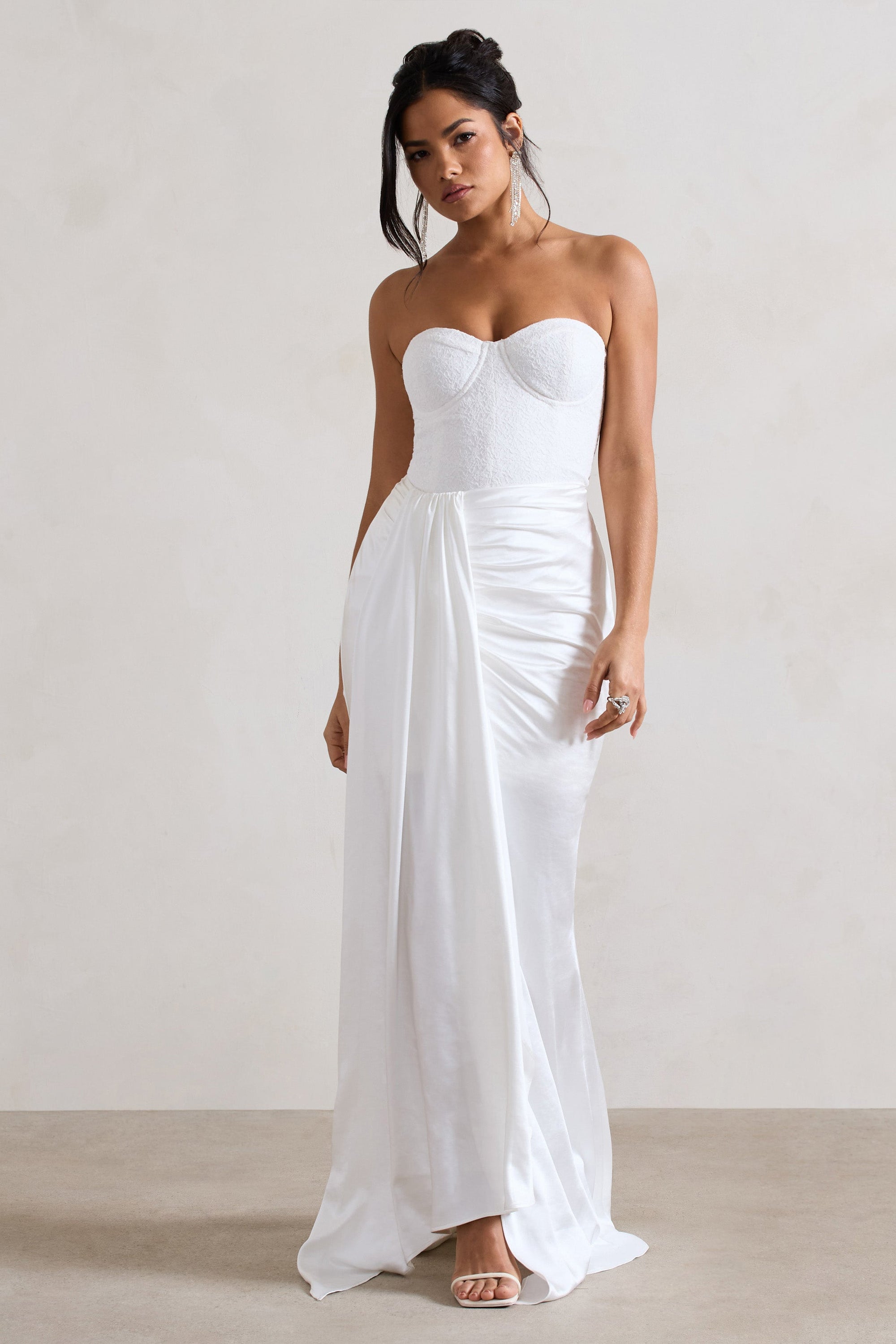 Valencia | Robe longue satin et dentelle crème avec jupe détachable