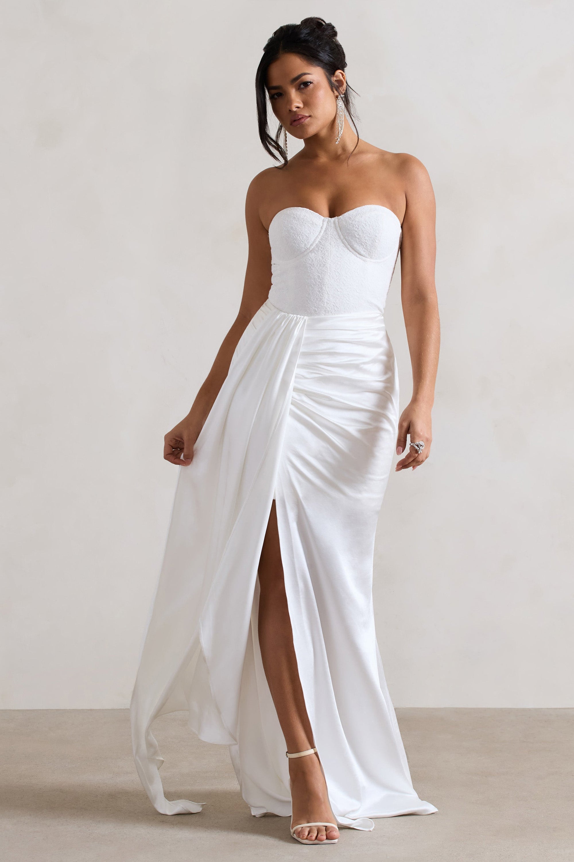 Valencia | Robe longue satin et dentelle crème avec jupe détachable