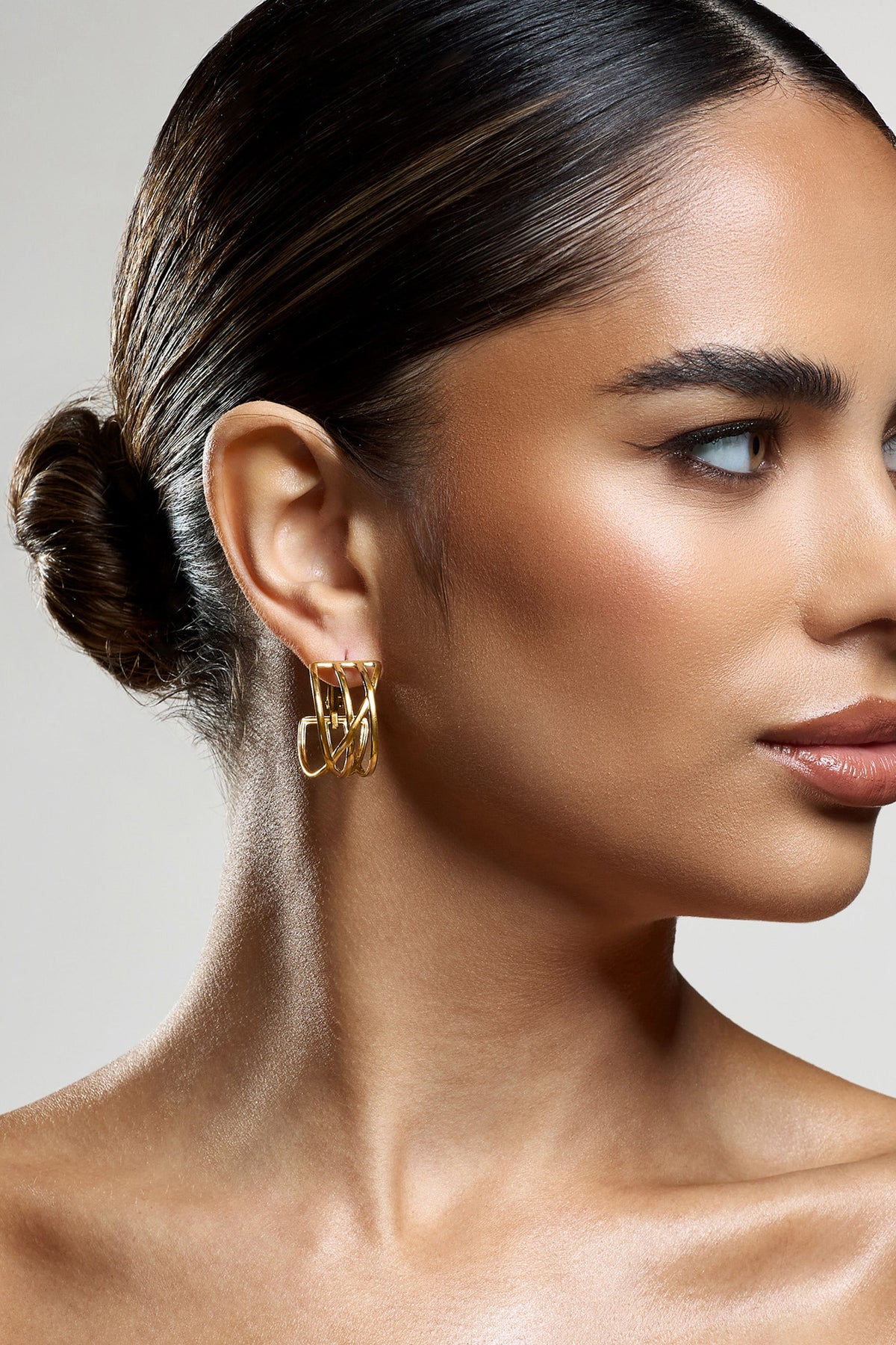 WB_CL134126007-JamilleGoldLayeredHoopEarrings2_42aab0a4-1586-47ba-9bae-330cda5216a2
