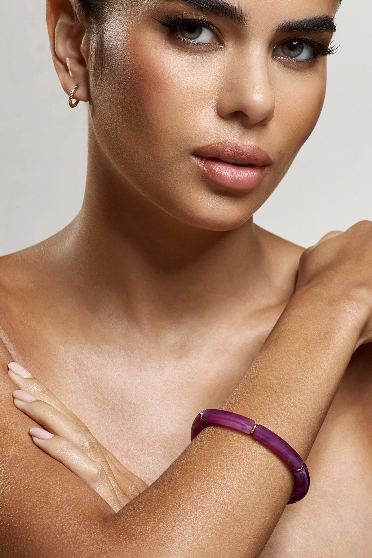 WB_CL134131026-ZanaPurpleResinBracelet1_0c6a25bb-4071-4a6f-82f7-0f0bad30d09f