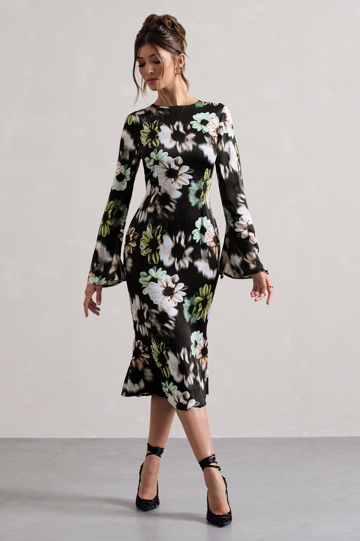 Arlitta Black Floral Print Satin Long-Sleeve Midi Dress – Club L London - CA